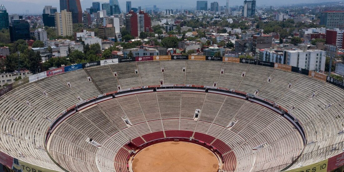 La Monumental Plaza de Toros México se verá afectada por la reciente suspensión que un juez ordenó a los espectáculos taurinos en dicho recinto.