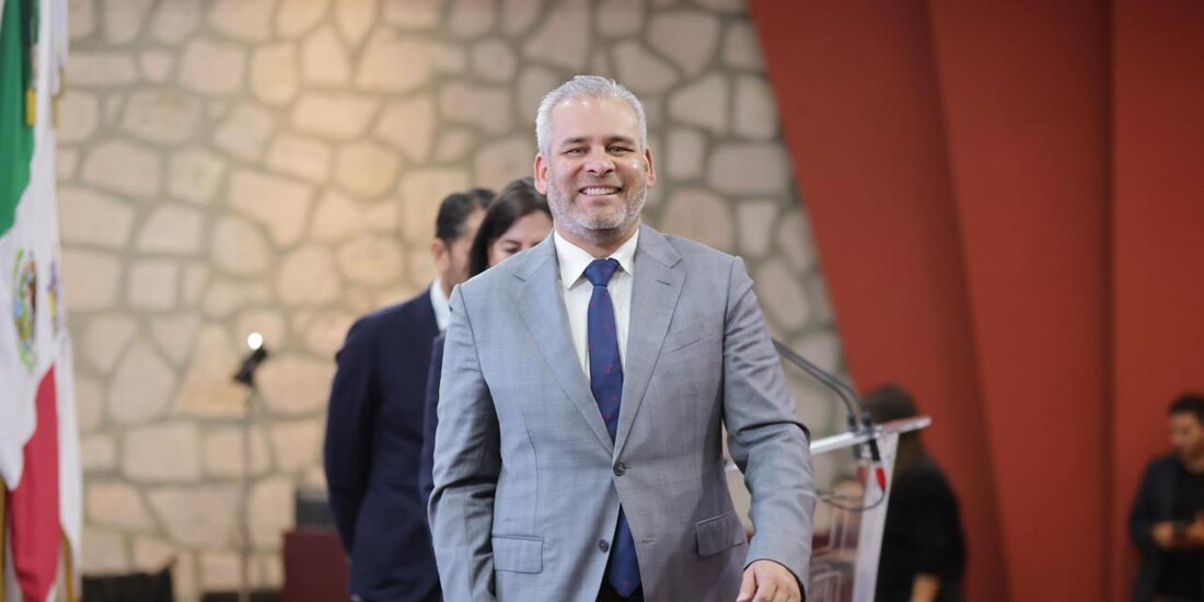 Alfredo Ramírez Bedola, Gobernador de Michoacán.