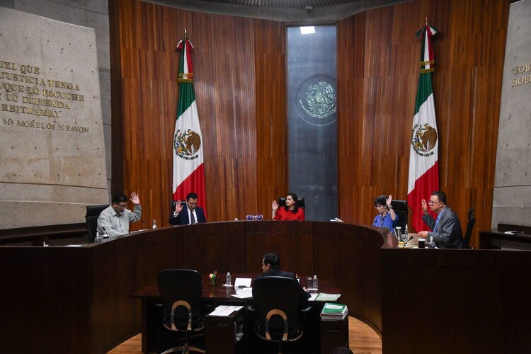 Sala de sesiones del TEPJF.