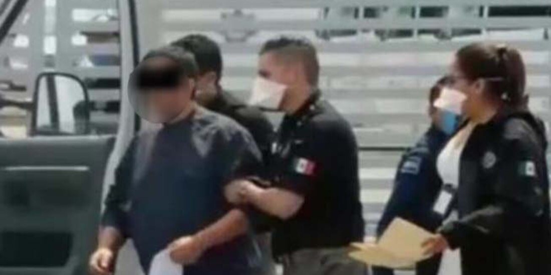 Autoridades traslada a El Mochomo del penal del Altiplano al Centro Federal de Arraigo.