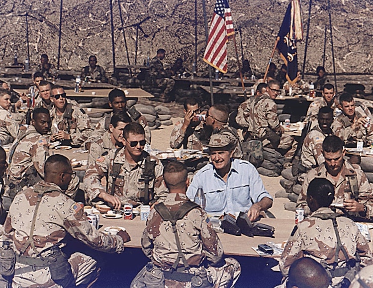 Un día como hoy, el entonces presidente de EU George Bush ordenó el fin de las hostilidades en Irak.