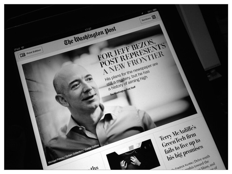 Jeff Bezos adquirió The Washington Post en 2013.
