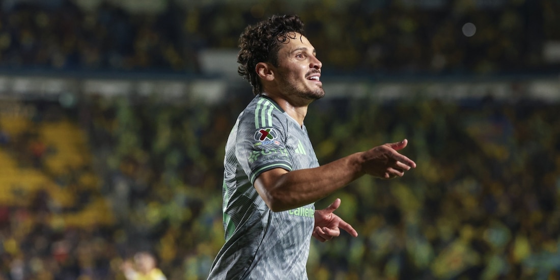 Raphael Veiga festeja su gol en el triunfo de América sobre Mazatlán en la Jornada 11 del Clausura 2026.