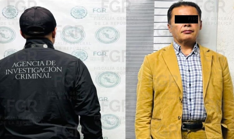 Héctor "N", exfuncionario del SAT detenido en Veracruz.