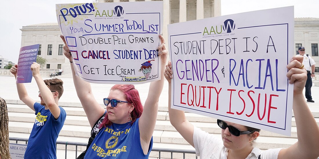 Estudiantes protestan, el pasado 30 de junio, afuera de la Corte Suprema, en Washington.