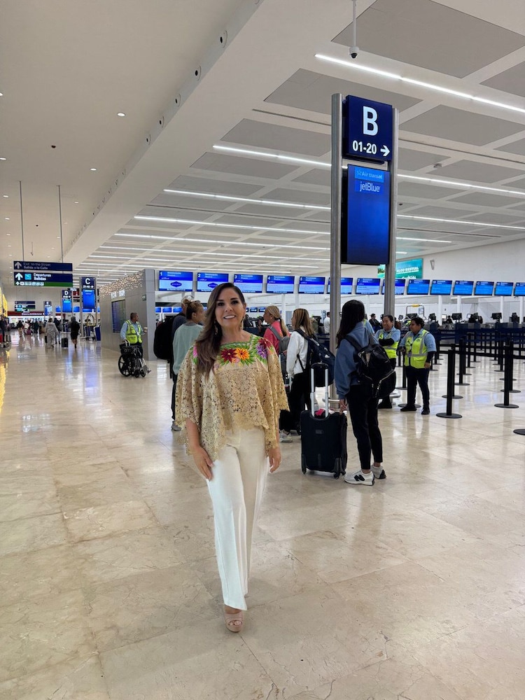 Mara Lezama, gobernadora de QRoo.