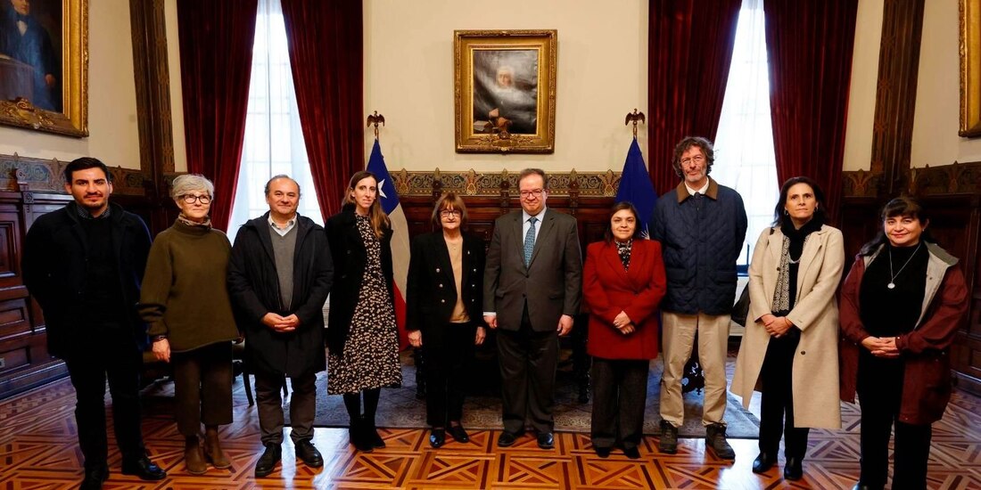 Rector Leonardo Lomelí se reunió con su homóloga de la Universidad de Chile.