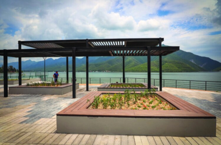 Nuevo Malecón de la Presa La Boca en Santiago.