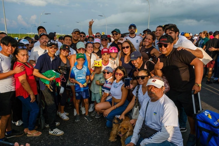 Gobernadora Mara Lezama arranca "PuenteyAndo", en el Puente Nichupté.