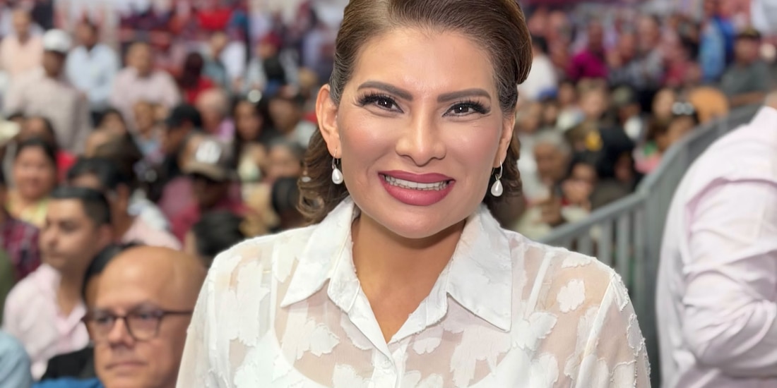 Lorenia Valles Sampedro