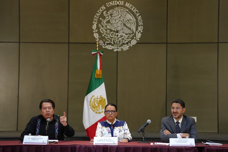 CNTE recibe propuesta federal para reformar ISSSTE y reemplazar la USICAMM