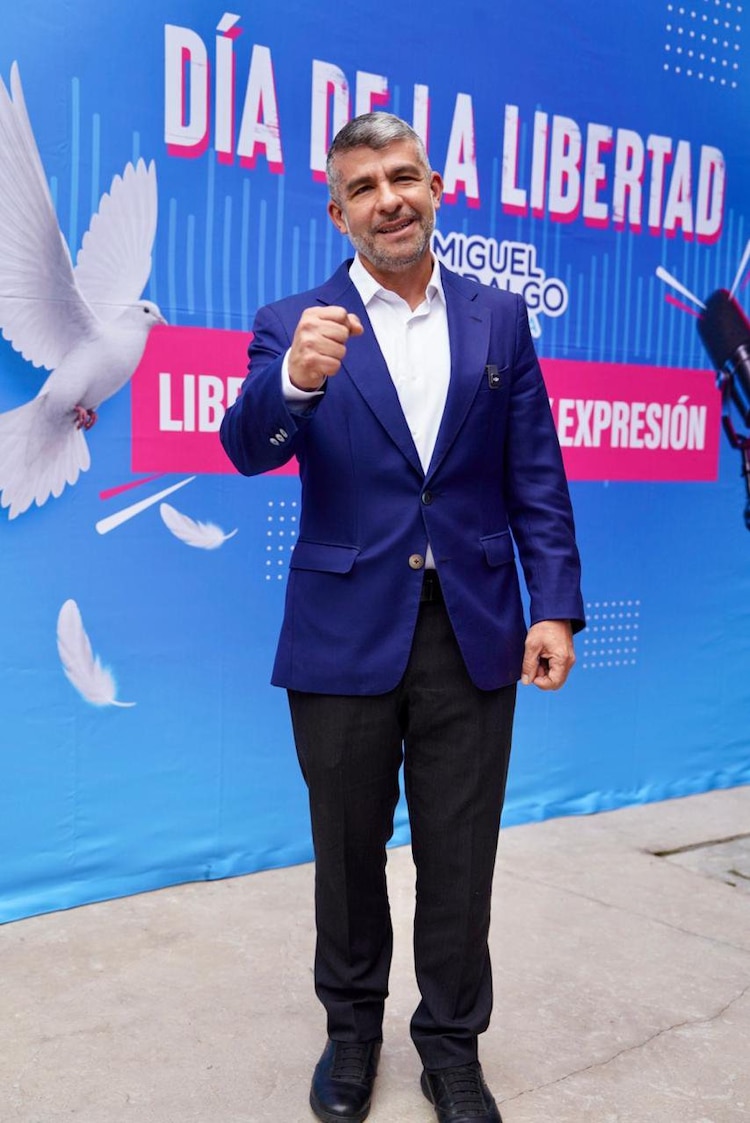 En el marco del Día de la Libertad en la alcaldía Miguel Hidalgo, el alcalde Mauricio Tabe exigió frenar el avance autoritario en México.