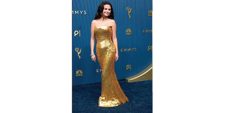 Selena Gómez brilló con este look de Louis Vuitton.