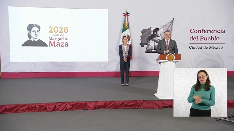 Conferencia en Palacio Nacional.