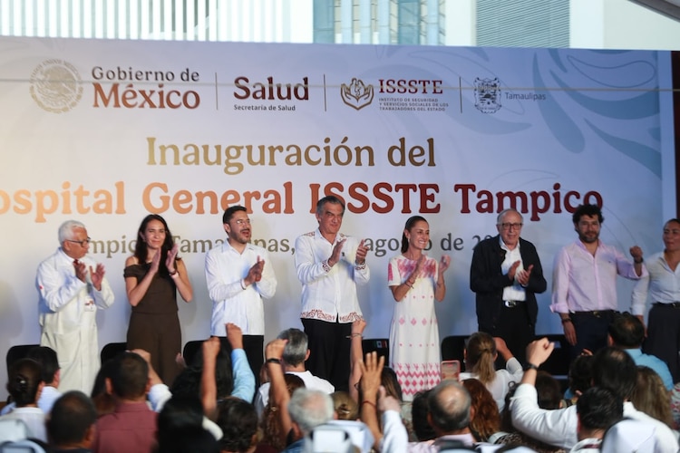 Presidenta y gobernador Américo Villarreal durante la inauguración de Hospital General del ISSSTE en Tampico.