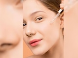Aplicar el ácido hialurónico sobre la piel ligeramente húmeda y sellarlo con una crema emoliente mejora la hidratación durante los meses de invierno.