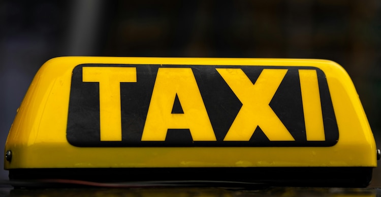 Protesta de taxistas en el AICM