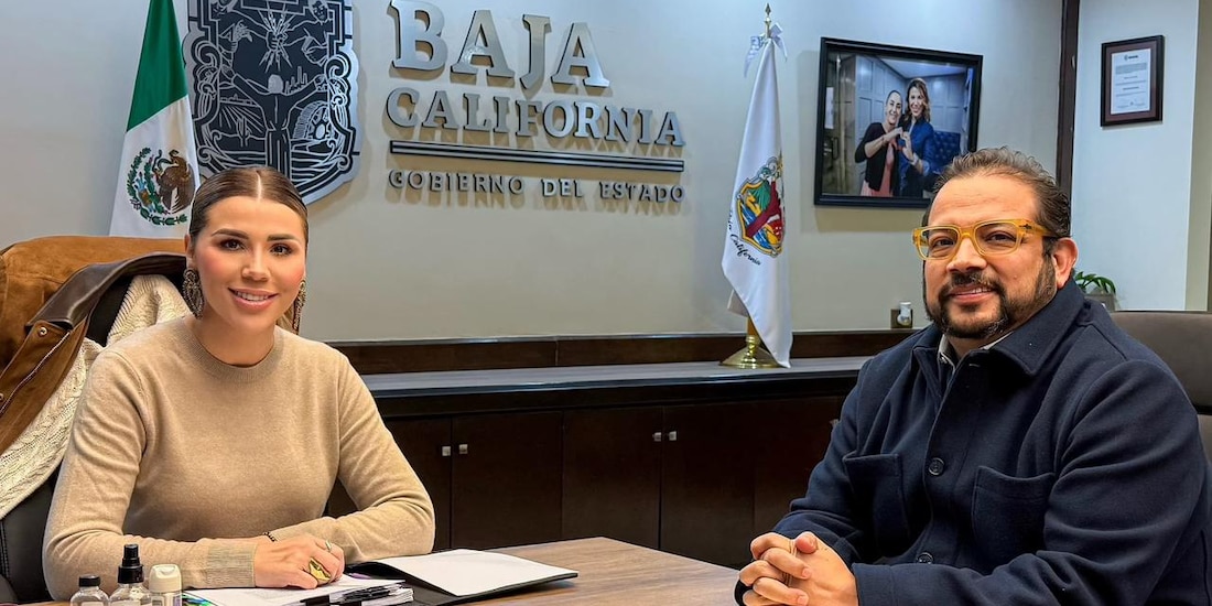 Marina del Pilar, gobernadora de Baja California, y Alejandro Isaac Fragoso López, magistrado presidente del TSJBC.