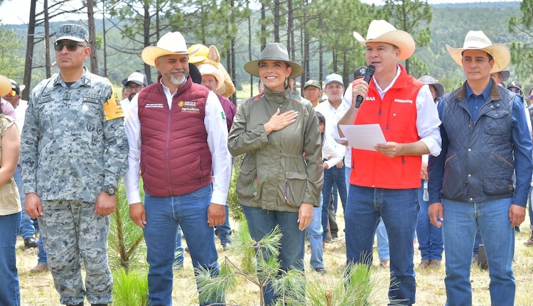 La directora de la Lotería Nacional, Olivia Salomón Vibaldo, representó al gobierno de México.