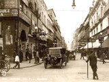 Calle Madero, en 1920. Colección Carlos Villasana.