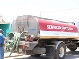 Servicio gratuito de reparto de agua en la Ciudad de México.