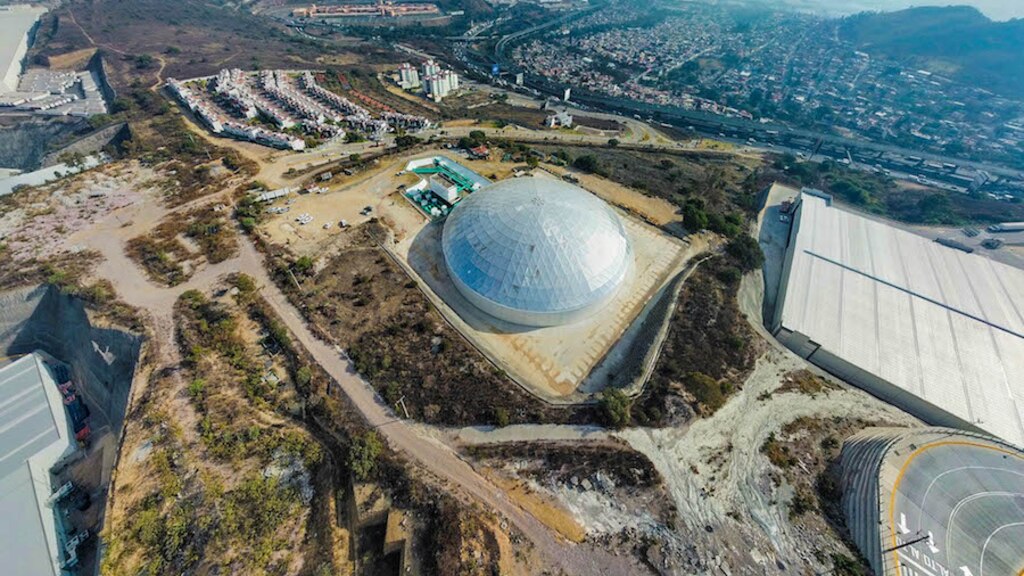 En la imagen panorámica, el depósito ubicado en Cuautitlán Izcalli.