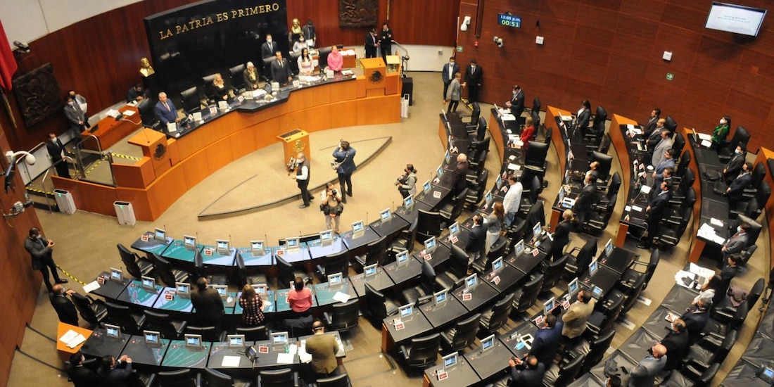 Sesión de la Comisión Permanente, en una fotografía ilustrativa.