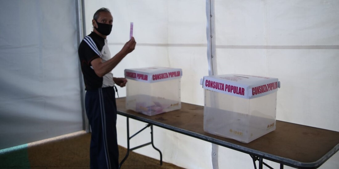 INE actualiza reporte de instalación de mesas para la consulta; alcanza 99.8%.