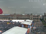 Fan Fest del Zócalo de CDMX alcanza su capacidad máxima previo al partido México vs Ecuador.