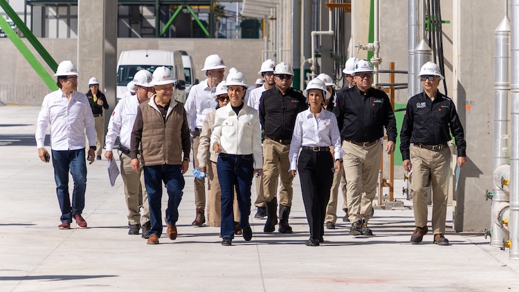 Presidenta encabeza recorrido de supervisión por la Refinería de Tula “Miguel Hidalgo”.