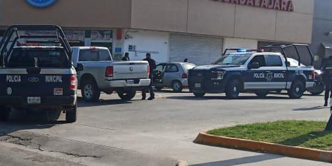 Policías detectan asalto durante su recorrido por calles de Tlajomulco.