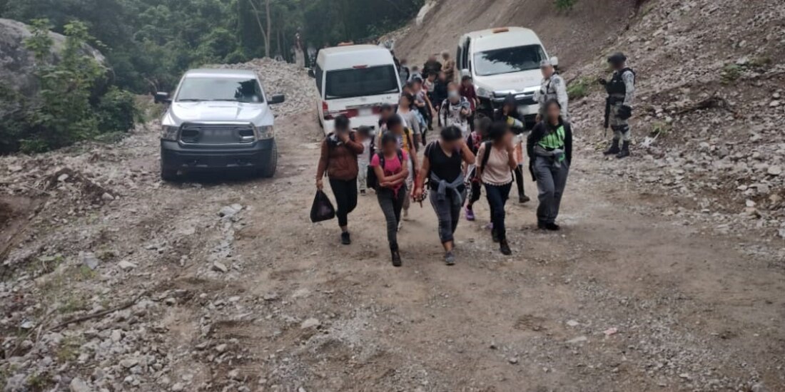 Rescatan a 386 migrantes en Chiapas.