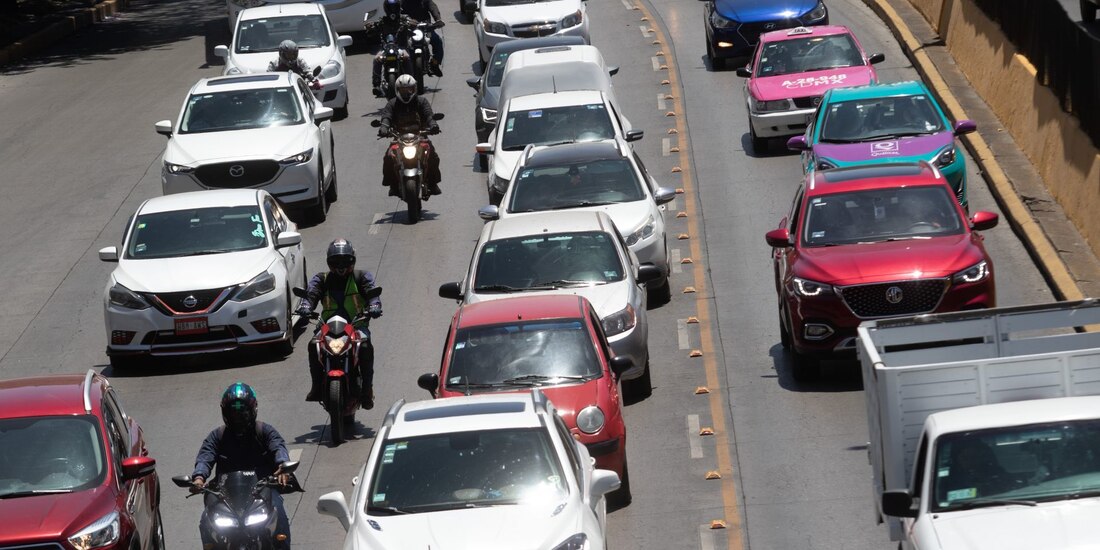Hoy No Circula, 17 de octubre 2023: Estos autos descansan en CDMX y Edomex