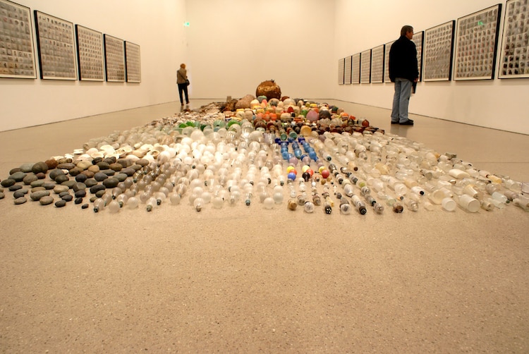 Aspecto de la obra Asterisms, de Gabriel Orozco.