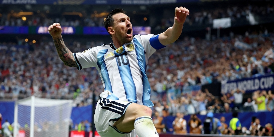 Lionel Messi festeja un gol con Argentina en el Mundial 2026.