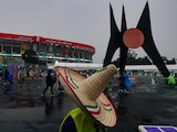 Aficionados previo al partido de fútbol entre las selecciones de México vs Ecuador correspondiente a la fase de 16avos de la Copa Mundial de la FIFA 2026, en el Estadio Ciudad de México.