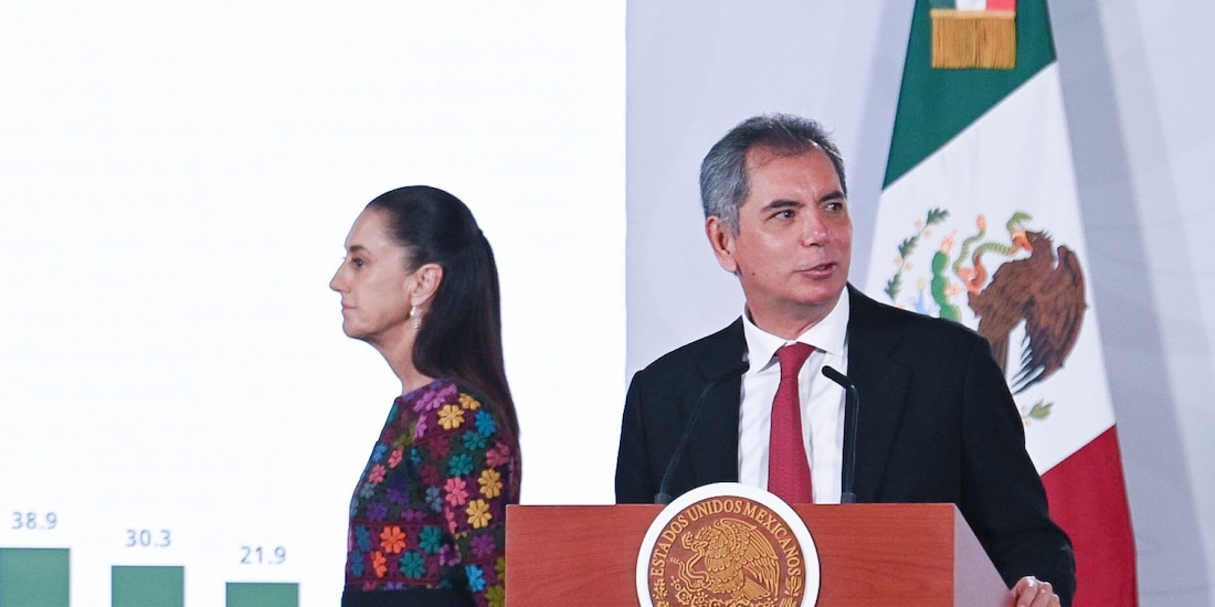 Edgar Amador, secretario de Hacienda y Crédito Público, durante su intervención en la conferencia matutina realizada en Palacio Nacional