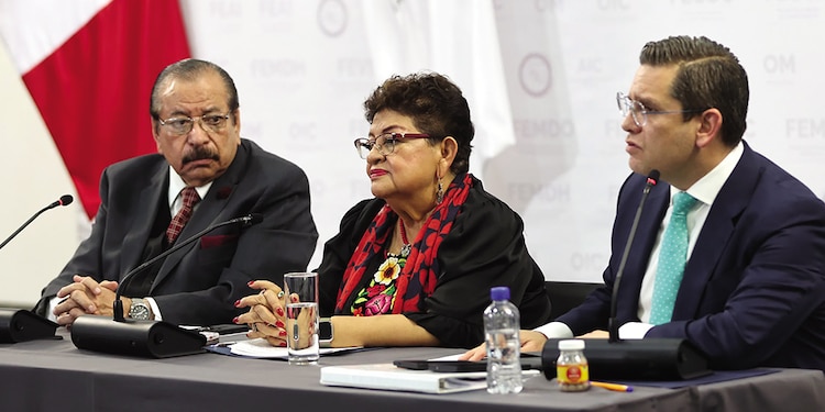 Conferencia de prensa de la fiscal general, Ernestina Godoy, ayer.