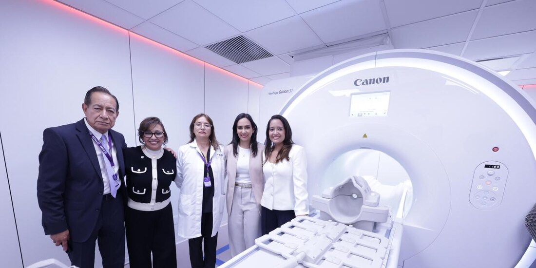 Presentación del equipo médico.