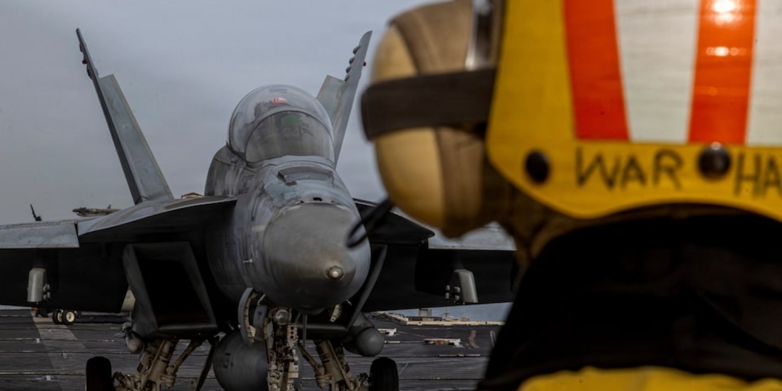 Un F/A-18F Super Hornet, en el portaaviones USS Abraham Lincoln el 31 de marzo de 2026.