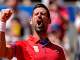 Novak Djokovic avanza a cuartos de final de Juegos Olímpicos y sigue firme rumbo al oro en París 2024