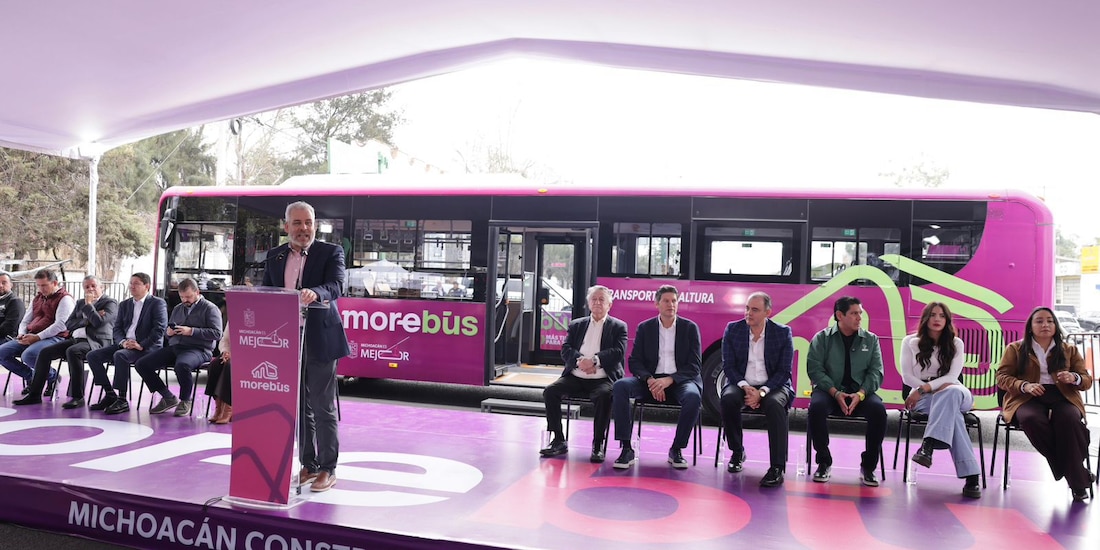 Presentación realizada por el Gobernador constitucional.