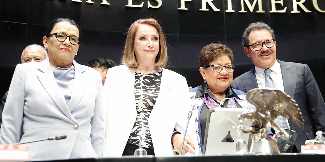 Rosa Icela Rodríguez, Laura Itzel Castillo, Ernestina Godoy e Ignacio Mier, ayer.