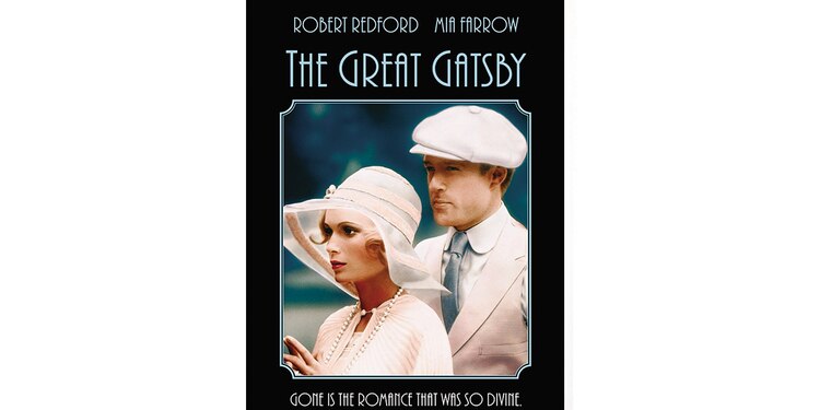 El gran Gatsby
Año: 1974
Está basado en el libro homónimo del escritor F. Scott Fitzgerald. En este filme, dirigido por Jack Clayton, se pone en la piel de Jay Gatsby, un misterioso millonario obsesionado por Daisy Buchanan.