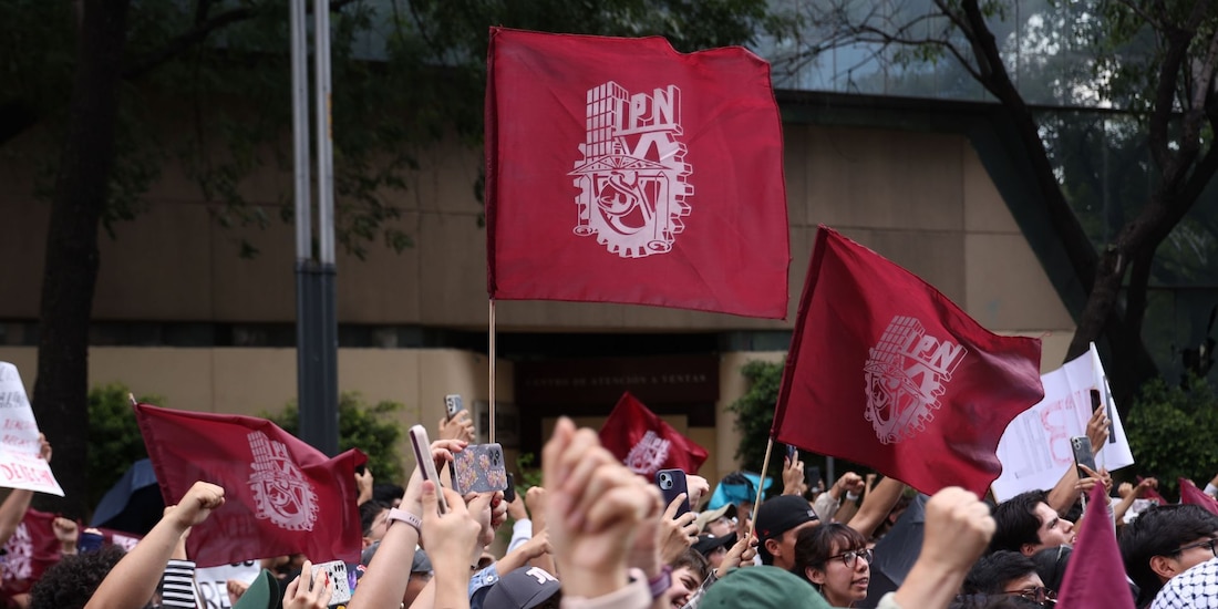 Estudiantes del Instituto Politécnico Nacional (IPN) marcharon de la Plaza de las Tres Culturas a la Secretaría de Gobernación