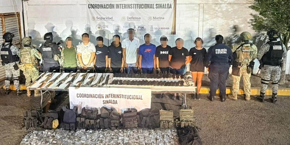 Detenidos 9 civiles armados tras operativo en el Rosario, Sinaloa.