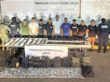 Detenidos 9 civiles armados tras operativo en el Rosario, Sinaloa.