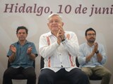 De nuevo, AMLO arremete contra Vicente Fox por pensiones de adultos mayores