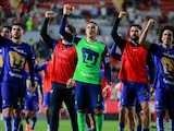 Jugadores de los Pumas en un partido de la Liga MX