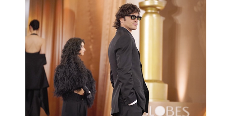 Jacob Elordi deslumbró con este traje negro de Bottega Veneta.